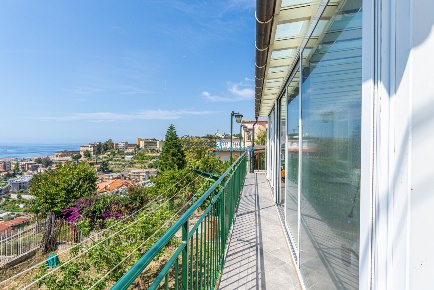 Foto Appartamento in Via Giovanni Pascoli snc, Sanremo Ospedale di 117 m²