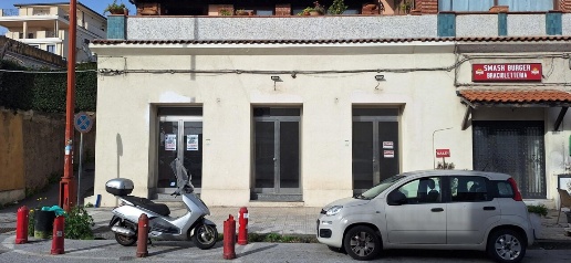 Foto Locale commerciale in Via Consolare Pompea 1561, Messina Sant'Agata