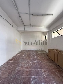 Foto Ufficio in Via Fabrizio De Andrè, Reggio di Calabria Sbarre di 130 m²
