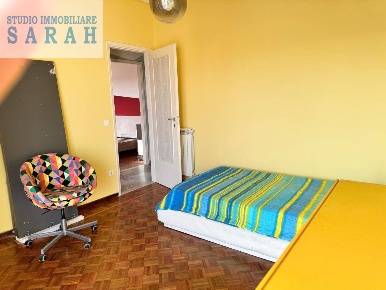 Foto Appartamento in Via Maroncelli, Viareggio di 90 m² con 5 locali