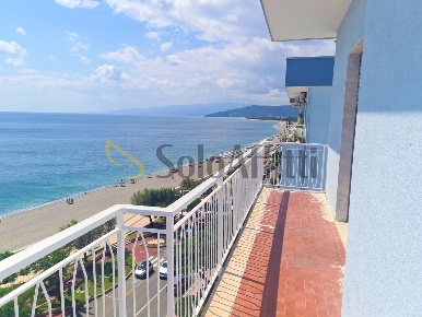 Foto Appartamento a Catanzaro Catanzaro Lido di 115 m² con 4 locali