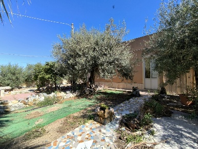 Foto Casa indipendente in Strada Statale 113 Spartà sn, Messina di 163 m²