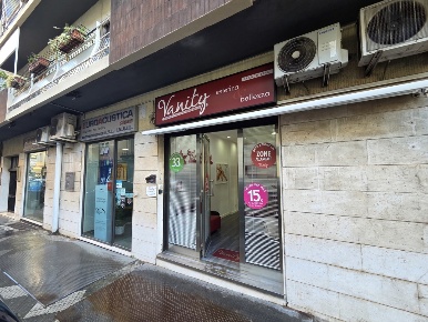 Foto Locale commerciale in Via Giordano Bruno 75/g, Messina San Martino
