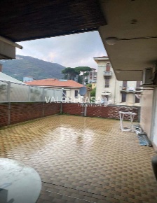 Foto Appartamento a Carrara Stadio, Sant'Antonio, Marasio di 100 m²