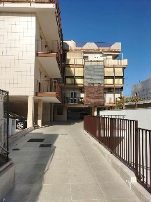 Foto Appartamento in Via Vittorio Veneto 58/A, Bari di 56 m² con 2 locali