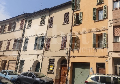Foto Casa indipendente in Via BONDIOLO 31, Faenza di 221 m² con 5 locali