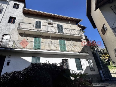 Foto Casa indipendente in Felice Cavallotti, Arona Dagnente di 168 m²