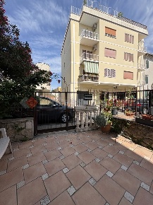 Foto Appartamento in Via SAN ROCCO 41, Terracina Centro di 80 m² in vendita