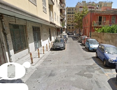 Foto Negozio in Michele Cammarano, Napoli Vomero di 28 m² con 1 locali