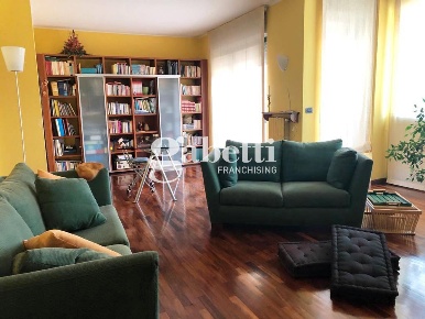 Foto Appartamento in Corso SEBASTOPOLI 280, Torino Santa Rita di 95 m²