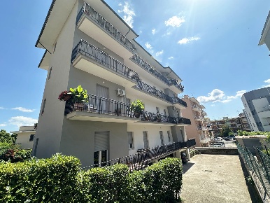 Foto Appartamento in Via Rio CruÃ¨ 1/A, Civita Castellana Centro di 90 m²
