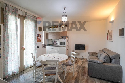 Foto Appartamento in Via Pasubio 4, Azzano San Paolo di 61 m² con 2 locali