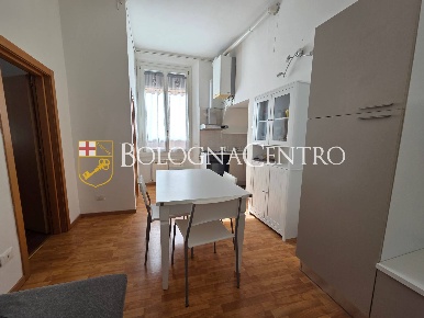 Foto Appartamento in Via Canonica, Bologna Centro Storico di 47 m²