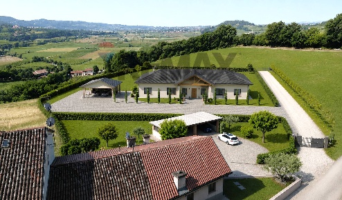 Foto Terreno residenziale in via piave san valentino, Brendola di 170 m²