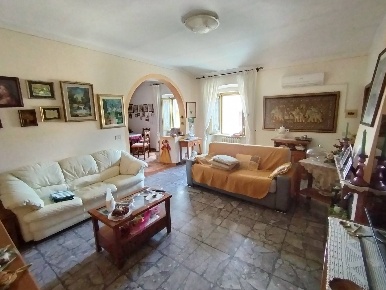 Foto Casa indipendente in via 1 maggio 20, Buti Cascine La Croce di 130 m²