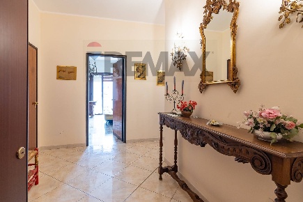 Foto Appartamento in Via Rosario Gagliardi 32, Siracusa Tica - Zecchino