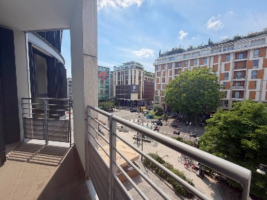 Foto Appartamento in Largo La Foppa 2, Milano Moscova di 79 m² con 3 locali