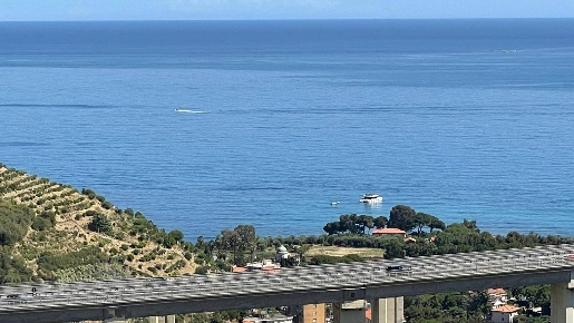 Foto Appartamento in Case Zanin, Ventimiglia di 50 m² con 2 locali