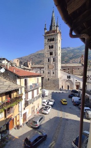 Foto Appartamento a Susa di 178 m² con 6 locali in vendita