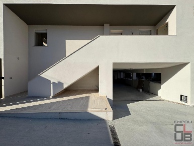 Foto Appartamento a Capraia e Limite Limite di 100 m² con 5 locali