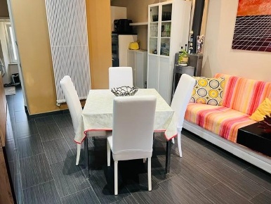 Foto Appartamento a Massa Centro di 72 m² con 4 locali in vendita