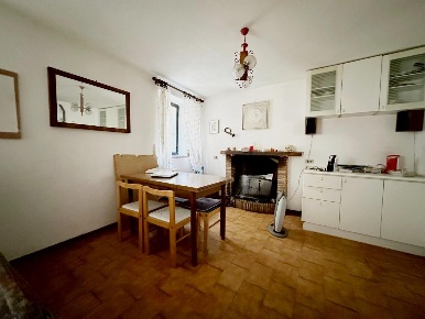 Foto Casa indipendente a Villa Basilica di 194 m² con 10 locali in vendita