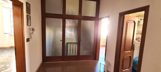 Foto Appartamento a Livorno Porta a Mare - Mazzini di 130 m² con 6 locali