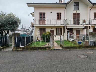 Foto Appartamento a Mornico al Serio di 151 m² con 4 locali in vendita