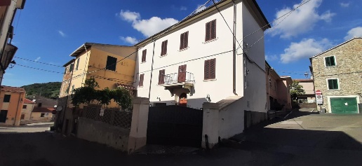 Foto Casa indipendente a Santa Luce Pastina di 160 m² con 6 locali