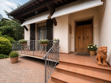 Foto Casa indipendente a Torrita di Siena di 320 m² in vendita
