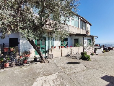 Foto Appartamento a Belpasso di 90 m² con 3 locali in affitto