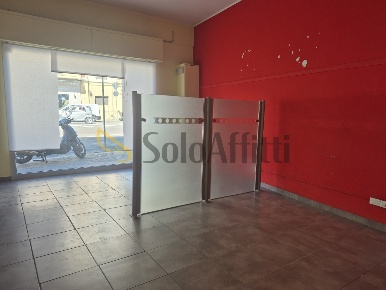 Foto Locale commerciale in Corso Umberto I 46, Montesilvano Centro di 59 m²