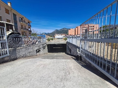 Foto Posti auto a Loano Centro di 14 m² con 1 locali in vendita