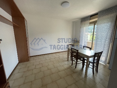 Foto Appartamento in Via Borghi 60, Taggia Centro di 50 m² con 2 locali