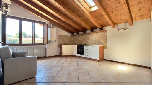 Foto Appartamento in Via Marchesi 26a, Rovato Centro di 53 m² con 2 locali