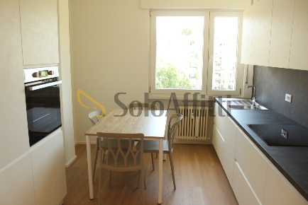 Foto Appartamento in Viale Druso  190, Bolzano di 60 m² con 3 locali