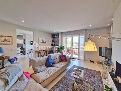 Foto Appartamento in via Primaticcio 0, Milano Lorenteggio di 128 m²