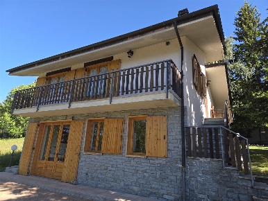 Foto Casa indipendente in Frazione Champremier  snc, Saint-Marcel di 152 m²