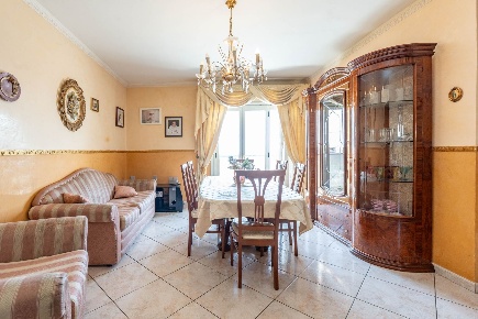 Foto Appartamento in Viale Librino 14, Catania Librino - Zia Lisa di 95 m²