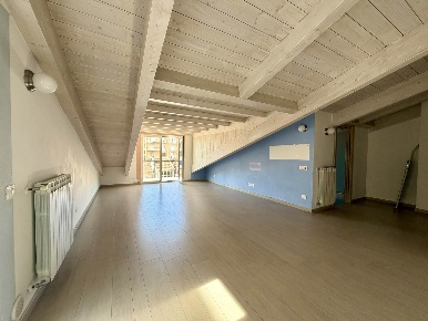 Foto Mansarde in Via Pavia 16, Bellizzi Centro di 115 m² con 3 locali