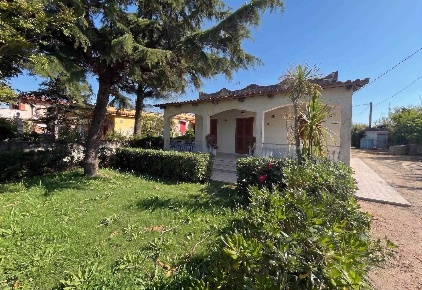 Foto Villa unifamiliare a Sessa Aurunca Piedimonte di 75 m² con 2 locali