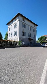 Foto Appartamento in Via IV Novembre, Inverigo di 90 m² con 3 locali