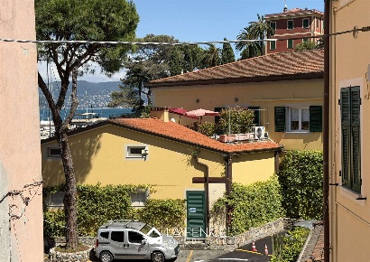 Foto Appartamento a Portovenere Fezzano di 89 m² con 4 locali in vendita