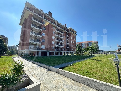 Foto Appartamento in Amendola, Beinasco Centro di 66 m² con 3 locali