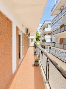 Foto Appartamento in Via Messina 17, Gaeta di 65 m² con 3 locali in vendita