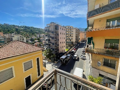 Foto Appartamento in Via Galileo Galilei 374, Sanremo Borgo di 95 m²