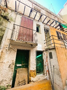 Foto Appartamento in Cortile Bosio 5, Agrigento Centro Storico di 230 m²