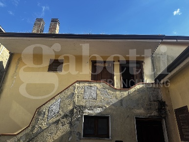 Foto Appartamento in Via Cretazzo 12, Serino Sala di 35 m² con 1 locali