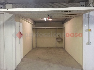 Foto Box in clivo di cinna, Roma Medaglie d'Oro di 16 m² in affitto