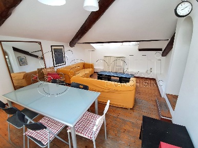 Foto Appartamento a Ferrara Centro Storico di 95 m² con 4 locali in vendita